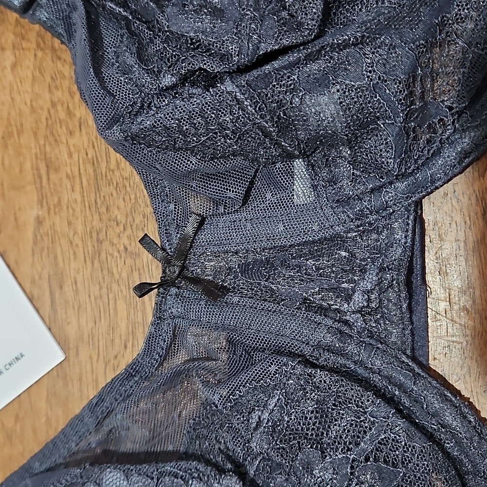 Chic Sheer Lace Bra - Gray - Picture 4 of 8